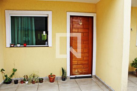 Casa de condomínio à venda com 120m², 3 quartos e 2 vagasFachada