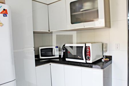 Casa de condomínio à venda com 120m², 3 quartos e 2 vagasCozinha