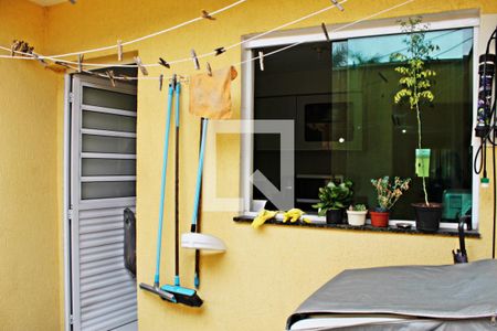 Casa de condomínio à venda com 120m², 3 quartos e 2 vagasÁrea de Serviço