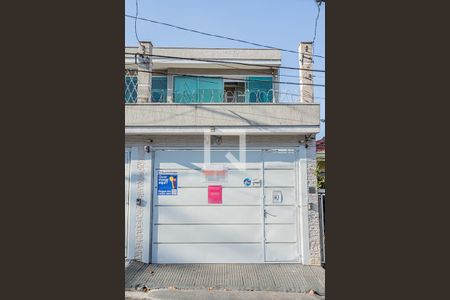 Casa para alugar com 170m², 4 quartos e 2 vagas Casa para alugar com 170m², 4 quartos e 2 vagasFachada