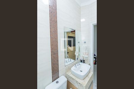 Casa para alugar com 170m², 4 quartos e 2 vagas Casa para alugar com 170m², 4 quartos e 2 vagasBanheiro suite