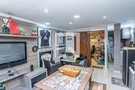 Casa para alugar com 170m², 4 quartos e 2 vagas Casa para alugar com 170m², 4 quartos e 2 vagasEspaço gourmet e churrasqueira