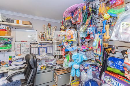 Casa para alugar com 170m², 4 quartos e 2 vagas Casa para alugar com 170m², 4 quartos e 2 vagasHome office