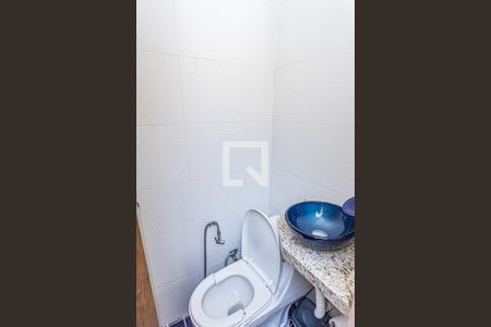 Casa para alugar com 170m², 4 quartos e 2 vagas Casa para alugar com 170m², 4 quartos e 2 vagasLavabo piscina