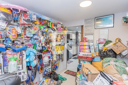 Casa para alugar com 170m², 4 quartos e 2 vagas Casa para alugar com 170m², 4 quartos e 2 vagasHome office