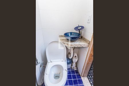 Casa para alugar com 170m², 4 quartos e 2 vagas Casa para alugar com 170m², 4 quartos e 2 vagasLavabo piscina