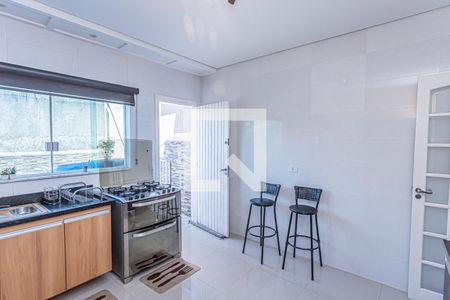 Casa para alugar com 170m², 4 quartos e 2 vagas Casa para alugar com 170m², 4 quartos e 2 vagasCozinha