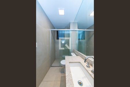 Apartamento à venda com 102m², 2 quartos e 2 vagas Apartamento à venda com 102m², 2 quartos e 2 vagasBanheiro da Suíte 2