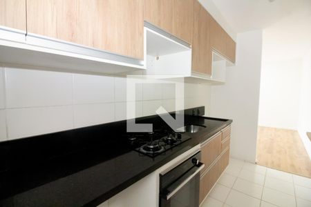 Cozinha / Lavandeira de apartamento para alugar com 2 quartos, 45m² em Parque Ipê, São Paulo