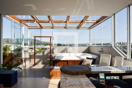 Apartamento à venda com 210m², 3 quartos e 3 vagas Apartamento à venda com 210m², 3 quartos e 3 vagasCobertura