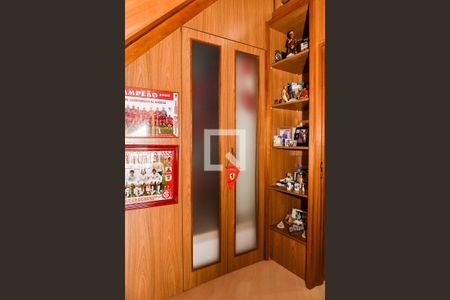 Apartamento à venda com 210m², 3 quartos e 3 vagas Apartamento à venda com 210m², 3 quartos e 3 vagasSótão