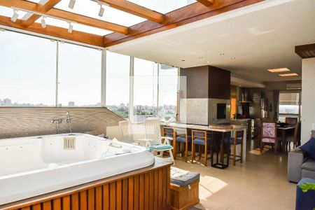 Apartamento à venda com 210m², 3 quartos e 3 vagas Apartamento à venda com 210m², 3 quartos e 3 vagasCobertura