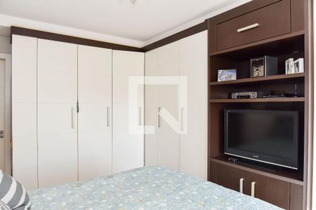 Apartamento à venda com 210m², 3 quartos e 3 vagas Apartamento à venda com 210m², 3 quartos e 3 vagasSuíte