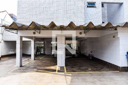 Apartamento à venda com 210m², 3 quartos e 3 vagas Apartamento à venda com 210m², 3 quartos e 3 vagasGaragem