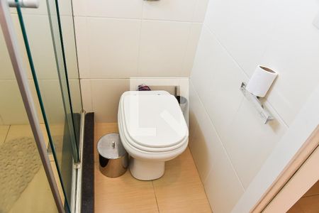 Apartamento à venda com 210m², 3 quartos e 3 vagas Apartamento à venda com 210m², 3 quartos e 3 vagasBanheiro Social 2