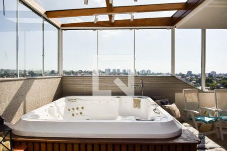 Apartamento à venda com 210m², 3 quartos e 3 vagas Apartamento à venda com 210m², 3 quartos e 3 vagasCobertura