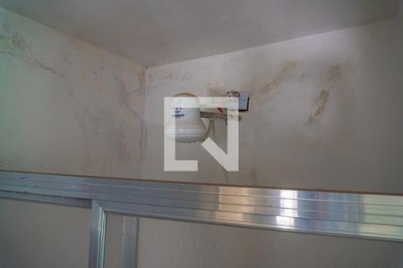 Casa à venda com 380m², 4 quartos e 4 vagas Casa à venda com 380m², 4 quartos e 4 vagasBanheiro de serviço