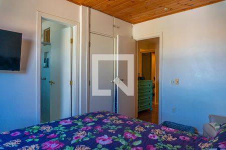 Casa à venda com 380m², 4 quartos e 4 vagas Casa à venda com 380m², 4 quartos e 4 vagasSuíte 1