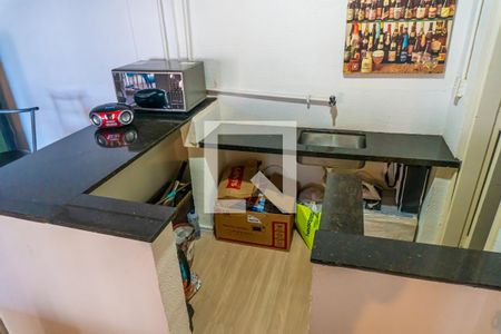 Casa à venda com 380m², 4 quartos e 4 vagas Casa à venda com 380m², 4 quartos e 4 vagasSalão