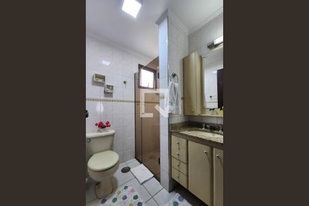 Apartamento à venda com 96m², 3 quartos e 1 vaga Apartamento à venda com 96m², 3 quartos e 1 vagaBanheiro