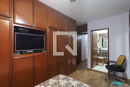 Casa à venda com 156m², 3 quartos e 4 vagas Casa à venda com 156m², 3 quartos e 4 vagasSuíte