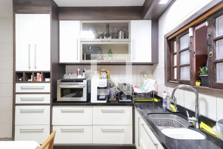 Casa à venda com 156m², 3 quartos e 4 vagas Casa à venda com 156m², 3 quartos e 4 vagasCozinha
