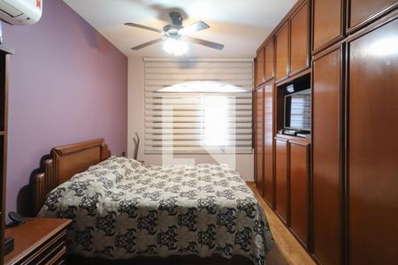 Casa à venda com 156m², 3 quartos e 4 vagas Casa à venda com 156m², 3 quartos e 4 vagasSuíte