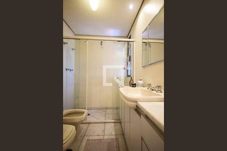 Apartamento à venda com 140m², 3 quartos e 2 vagasBanheiro