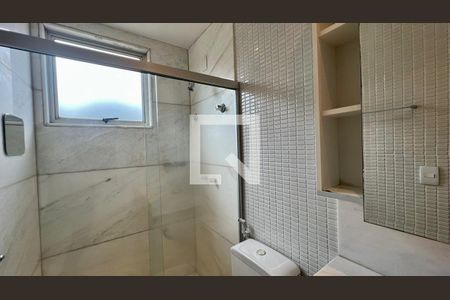 Apartamento à venda com 320m², 4 quartos e 4 vagasBanheiro social