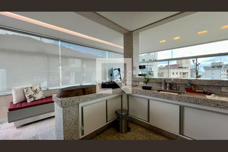 Apartamento à venda com 320m², 4 quartos e 4 vagasTerraço espaço gourmet