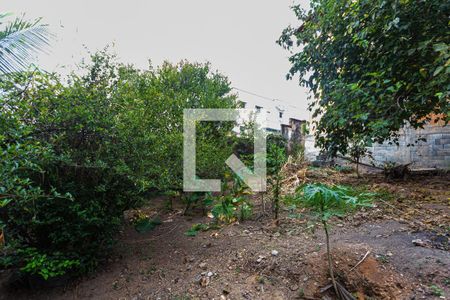 Casa à venda com 162m², 5 quartos e 3 vagas