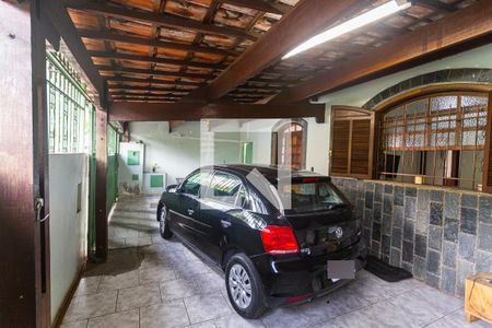 Casa à venda com 162m², 5 quartos e 3 vagas