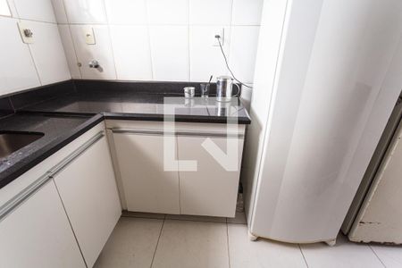 Casa à venda com 162m², 5 quartos e 3 vagas Casa à venda com 162m², 5 quartos e 3 vagasCozinha
