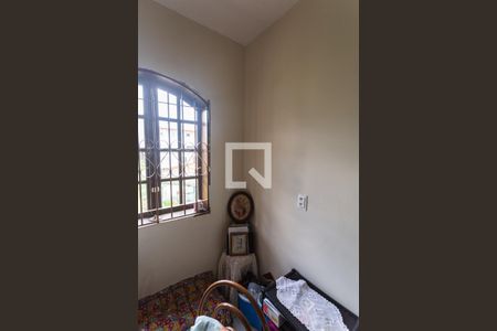 Casa à venda com 162m², 5 quartos e 3 vagas Casa à venda com 162m², 5 quartos e 3 vagasQuarto 5