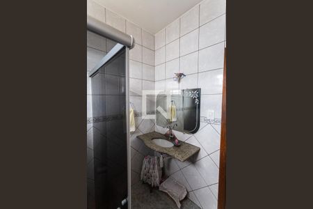 Casa à venda com 162m², 5 quartos e 3 vagas Casa à venda com 162m², 5 quartos e 3 vagasBanheiro