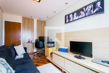 Casa à venda com 205m², 3 quartos e 4 vagas Casa à venda com 205m², 3 quartos e 4 vagasQuarto 3