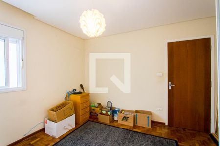 Casa à venda com 205m², 3 quartos e 4 vagas Casa à venda com 205m², 3 quartos e 4 vagasQuarto 2