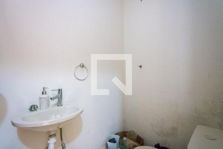 Casa à venda com 205m², 3 quartos e 4 vagas Casa à venda com 205m², 3 quartos e 4 vagasBanheiro de serviço