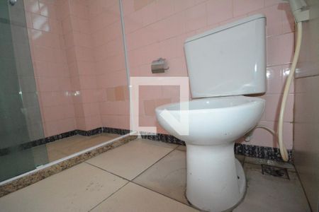 Apartamento à venda com 75m², 2 quartos e sem vagaBanheiro