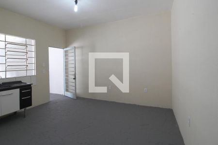Sala de casa para alugar com 1 quarto, 47m² em Vila Mineirao, Sorocaba
