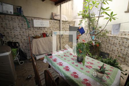 Apartamento à venda com 80m², 3 quartos e sem vagaQuintal