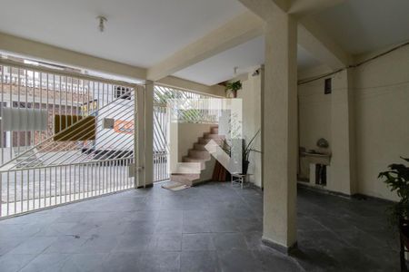 Casa à venda com 200m², 4 quartos e 3 vagas Casa à venda com 200m², 4 quartos e 3 vagasGaragem