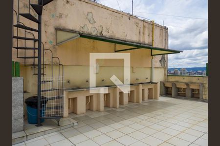 Apartamento à venda com 40m², 1 quarto e sem vaga Apartamento à venda com 40m², 1 quarto e sem vagaTerraço