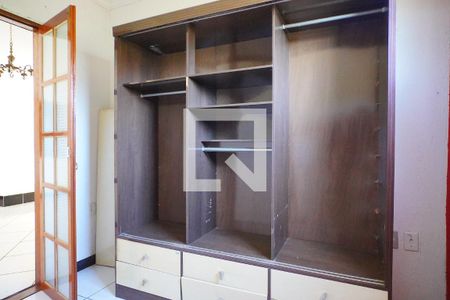 Casa para alugar com 150m², 3 quartos e 5 vagasQuarto 2