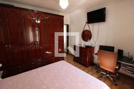 Quarto 2 de casa à venda com 2 quartos, 500m² em Vila Alpina, São Paulo
