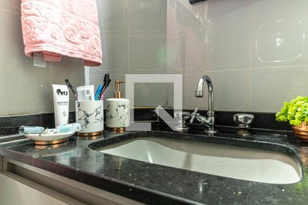 Apartamento à venda com 57m², 2 quartos e sem vagaBanheiro - Torneira