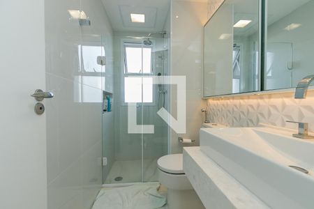 Apartamento à venda com 68m², 2 quartos e 2 vagas Apartamento à venda com 68m², 2 quartos e 2 vagasBanheiro da Suíte
