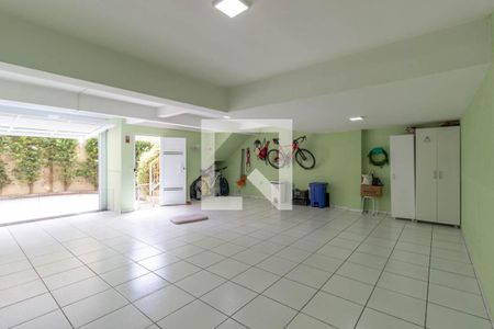 Casa de condomínio à venda com 160m², 3 quartos e 3 vagas Casa de condomínio à venda com 160m², 3 quartos e 3 vagasGaragem