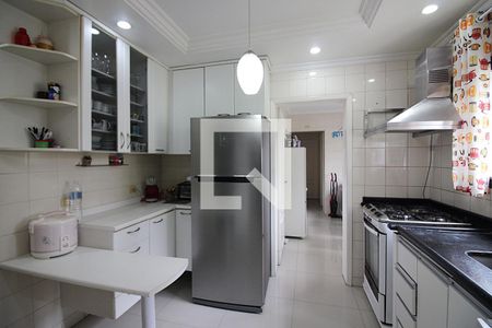 Apartamento à venda com 240m², 4 quartos e 3 vagasCozinha