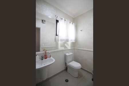 Apartamento à venda com 240m², 4 quartos e 3 vagasLavabo